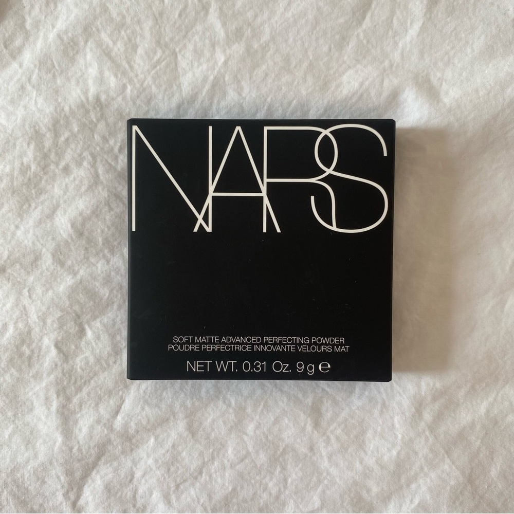 NARS Soft Matte Advanced Perfecting Powder - Picture 5 of 5